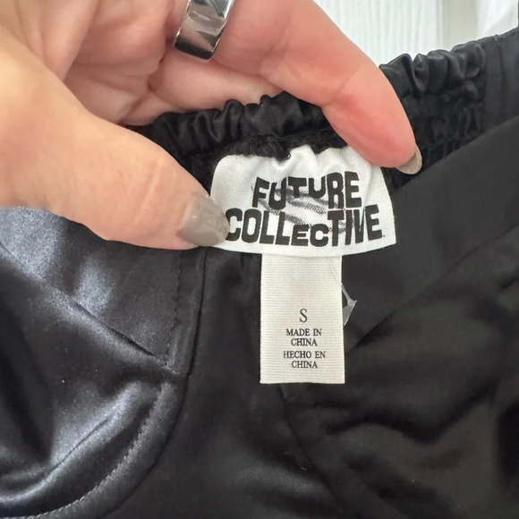 Women's Holiday Sweetheart Bubble Satin Midi Dress - Future Collective sx Small - Picture 8 of 8